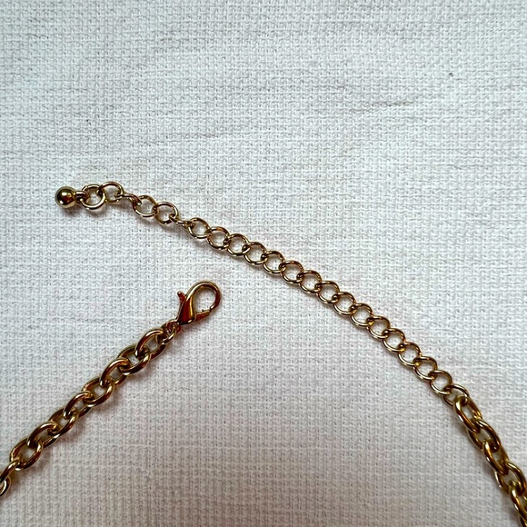 Statement Necklace - Picture 4 of 4